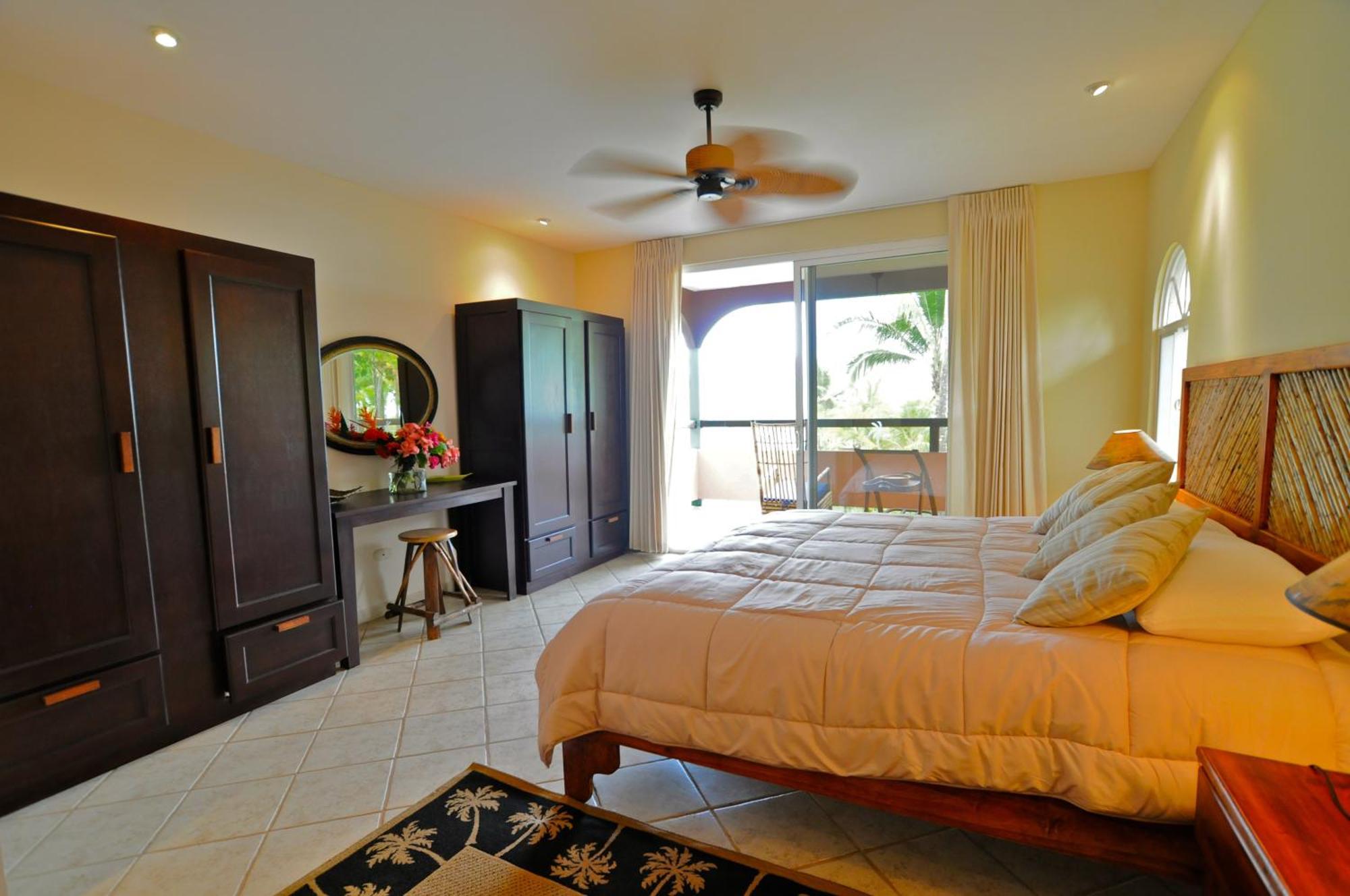 Cocomar Beachfront Hotel 帕里塔 外观 照片